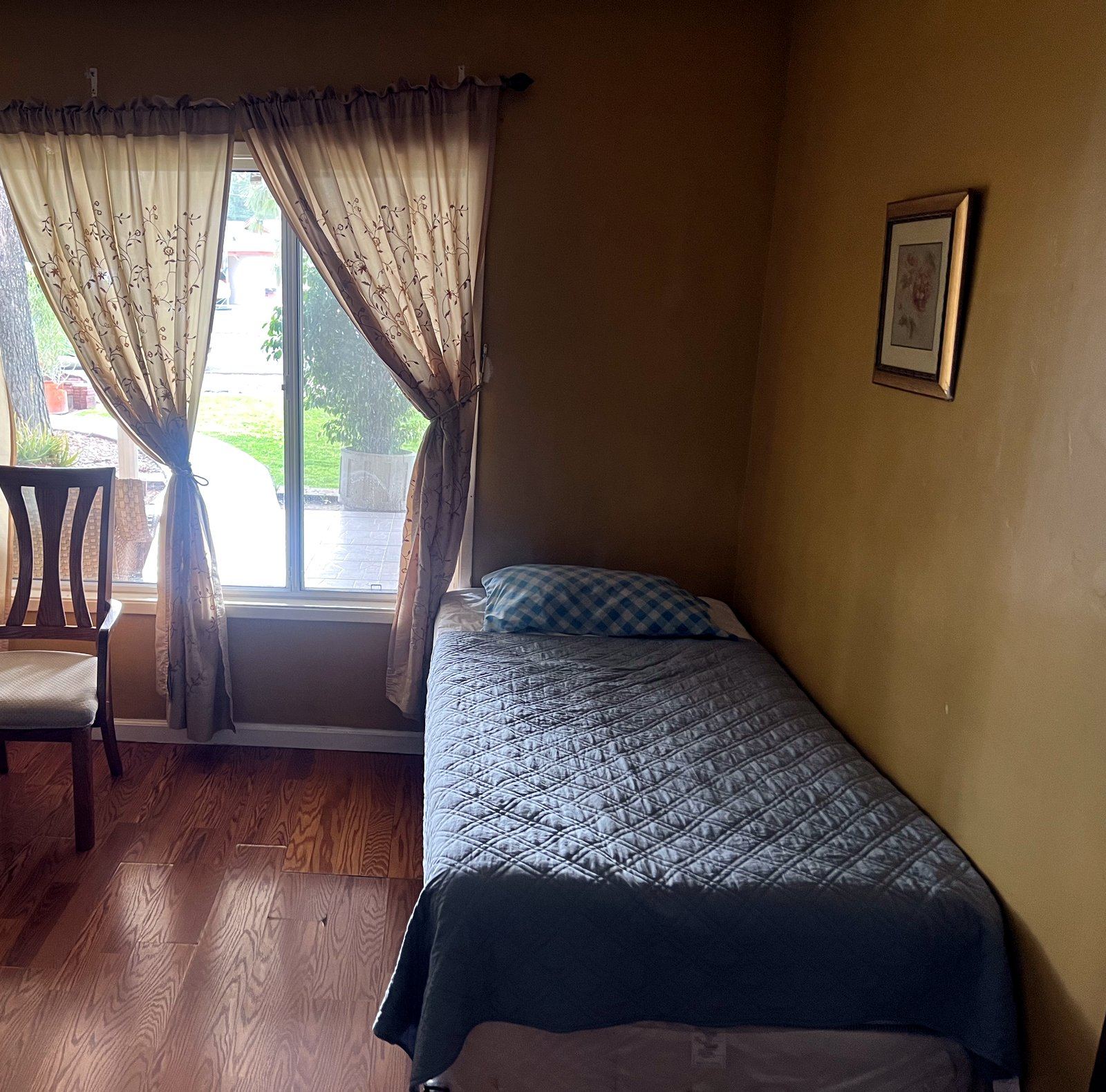 Resident bedroom at MACH1